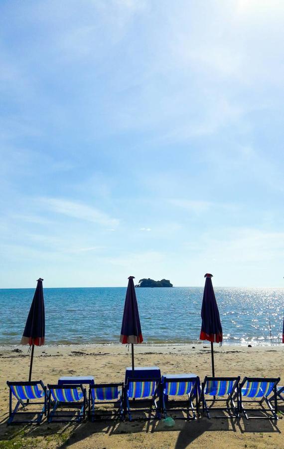 Boom Boom Beach Resort Laem Sing Chanthaburi Exterior foto